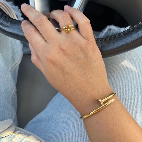 Gold Nail Zirconia Bracelet Classic Model - Picture 4 of 13